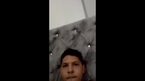 Snapshot of maykyboyx chatting on May 24, 9:20 pm Mayky... online show from May 24, 9:20 pm