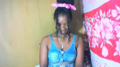 mayrah online show from December 2, 5:35 am