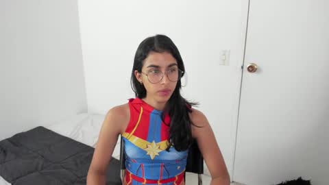 mazikeen_18 online show from November 21, 1:32 pm