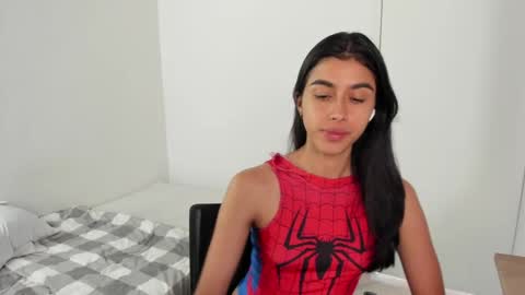 Snapshot of mazikeen_18 chatting on April 22, 12:28 pm mazikeen_18 online show from April 22, 12:28 pm