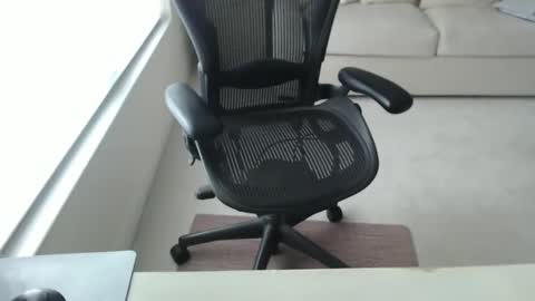 Beastie online show from December 13, 7:53 pm