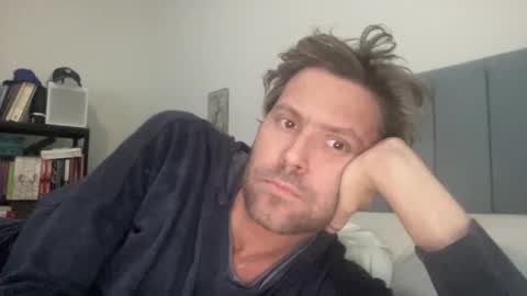 lol online show from December 23, 9:29 pm