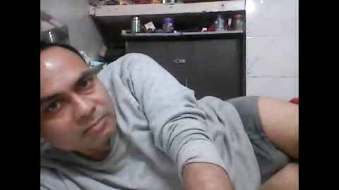 mcaraj2 online show from November 30, 6:01 pm