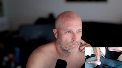 Snapshot of mcinside chatting on September 28, 1:38 pm mcinside online show from September 28, 1:38 pm