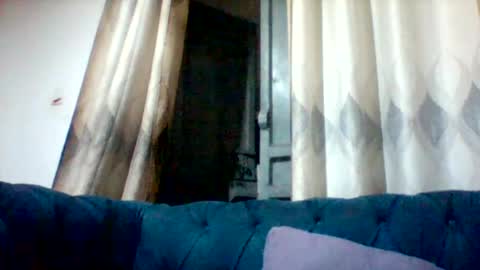 Snapshot of mclntz_bbc chatting on July 1, 4:40 pm mclntz_bbc online show from July 1, 4:40 pm