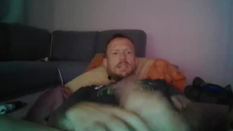 mclovin online show from October 21, 2:01 am