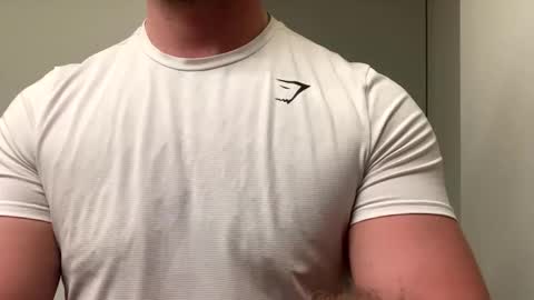 mcr8080 online show from February 10, 5:36 am