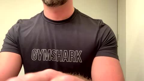 mcr8080 online show from February 12, 6:40 am