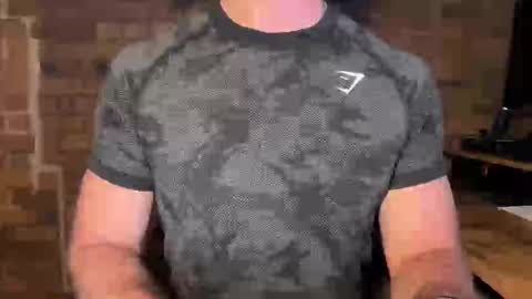 mcr8080 online show from February 1, 7:34 pm