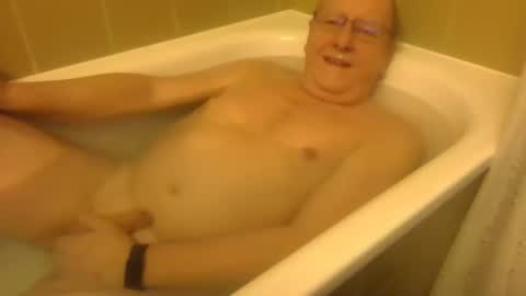 mcswis6 online show from February 16, 9:33 pm