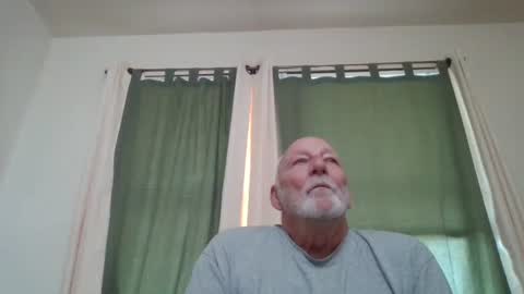 mdane99 online show from October 29, 7:15 pm