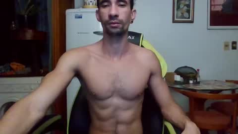 Snapshot of mdbisc chatting on December 7, 11:34 pm mdbisc online show from December 7, 11:34 pm