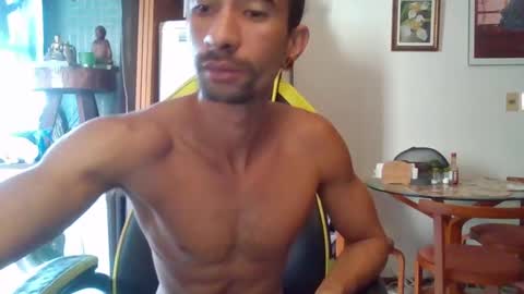 Snapshot of mdbisc chatting on January 15, 6:51 pm mdbisc online show from January 15, 6:51 pm