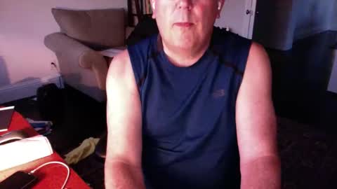 Snapshot of mdog9669 chatting on June 1, 1:29 am mdog9669 online show from June 1, 1:29 am