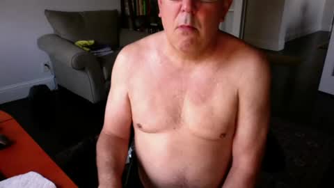 mdog9669 online show from July 5, 12:34 pm