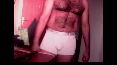 Snapshot of me_hai12 chatting on December 3, 11:55 am me_hai12 online show from December 3, 11:55 am