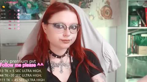 Snapshot of me_hanna chatting on March 26, 2:39 am Hanna online show from March 26, 2:39 am