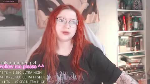 Snapshot of me_hanna chatting on May 3, 2:28 am Hanna online show from May 3, 2:28 am