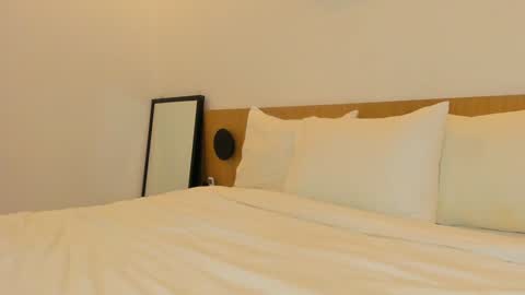 Snapshot of me_lina_ chatting on December 10, 8:30 am Alice online show from December 10, 8:30 am