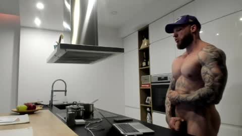 Snapshot of mealphamale chatting on May 5, 1:30 pm Alpha Male online show from May 5, 1:30 pm