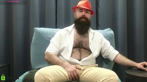 Snapshot of meaty_roll chatting on April 26, 1:58 am Meaty Roll online show from April 26, 1:58 am