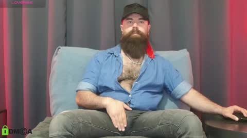 Snapshot of meaty_roll chatting on April 30, 3:57 am Meaty Roll online show from April 30, 3:57 am