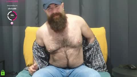 Snapshot of meaty_roll chatting on May 13, 4:43 am Meaty Roll online show from May 13, 4:43 am