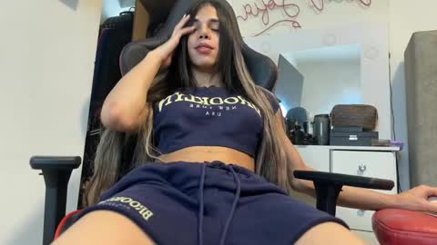 Snapshot of meclarityxxx chatting on March 9, 7:48 pm online show from March 9, 7:48 pm