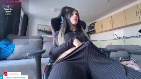 Snapshot of meclarityxxx chatting on September 17, 9:38 pm online show from September 17, 9:38 pm