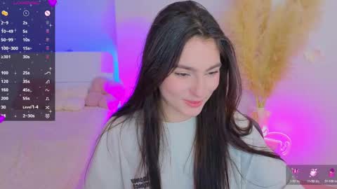 Snapshot of medina_andress chatting on May 6, 9:09 pm Dina online show from May 6, 9:09 pm