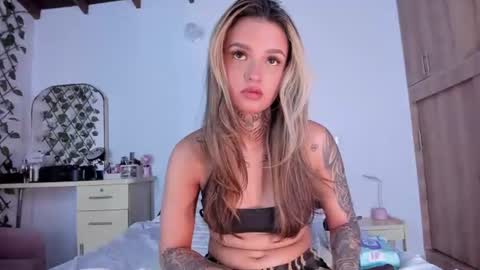medussa13 online show from July 16, 1:06 pm
