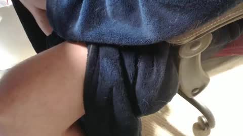 mee9090e900 online show from September 24, 11:35 am