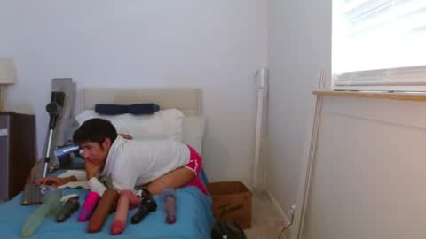 Snapshot of meekthetwink181 chatting on September 13, 4:51 pm MeekTheTwink18 online show from September 13, 4:51 pm