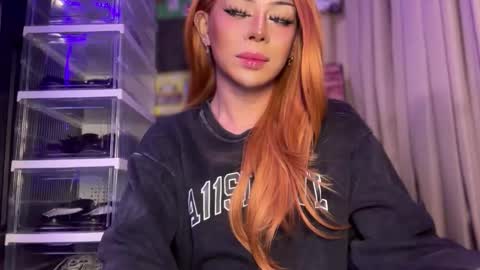Snapshot of meetmehalfway888 chatting on June 4, 1:06 pm GODDESS OF ALL GODDESSES online show from June 4, 1:06 pm