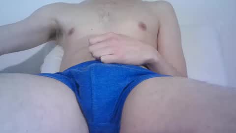 Snapshot of megamisterbone chatting on February 24, 12:59 pm megamisterbone online show from February 24, 12:59 pm