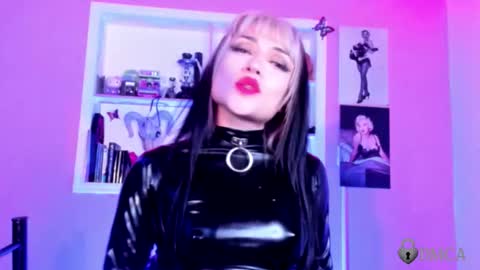 Megan online show from February 24, 10:19 pm