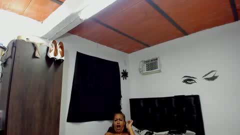 megan_greyxx online show from July 9, 11:47 am
