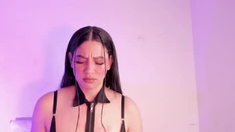 megan_jenner1 online show from May 16, 6:43 am