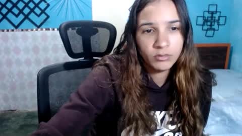 Snapshot of megan_little_ chatting on April 20, 10:22 pm amanda online show from April 20, 10:22 pm