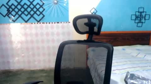 Snapshot of megan_little_ chatting on May 8, 8:14 pm amanda online show from May 8, 8:14 pm