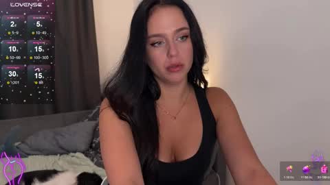 Megan online show from October 24, 3:30 pm