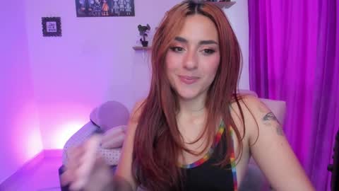 Snapshot of megan_ricci chatting on February 3, 10:43 pm Laura online show from February 3, 10:43 pm