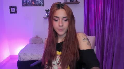 Snapshot of megan_ricci chatting on February 12, 1:19 am Laura online show from February 12, 1:19 am