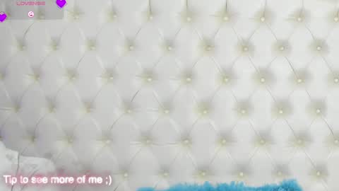 megan_tower online show from April 8, 7:25 pm