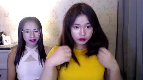 Snapshot of megan_younng chatting on February 13, 5:20 pm MEGAN online show from February 13, 5:20 pm