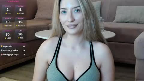 Megan online show from June 11, 12:32 am