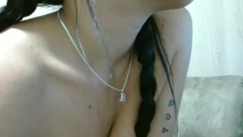 meganharry online show from March 3, 3:34 am