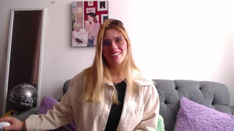 MEGAN online show from January 16, 7:18 pm