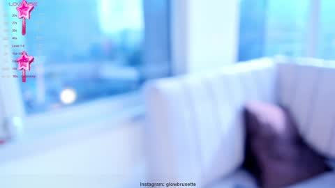 Snapshot of megann__sweet chatting on January 23, 1:35 pm Mara online show from January 23, 1:35 pm