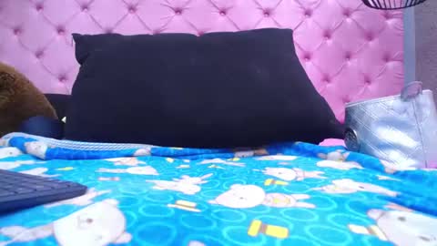 Snapshot of megann_boobs chatting on January 24, 12:42 am Megan online show from January 24, 12:42 am